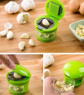 https://livingmart.farosh.pk/front/images/products/g-mart-473/thumbnails/garlic-food-chopper-cutter-kitchen-gadgets-green-489278.jpeg